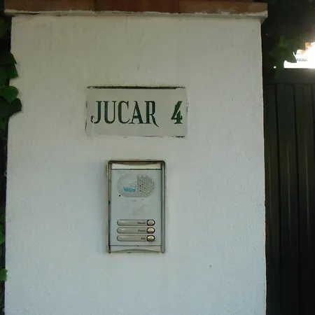 Apartment Casa Jucar 4 *